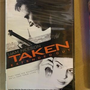 Taken Extended Cut DVD